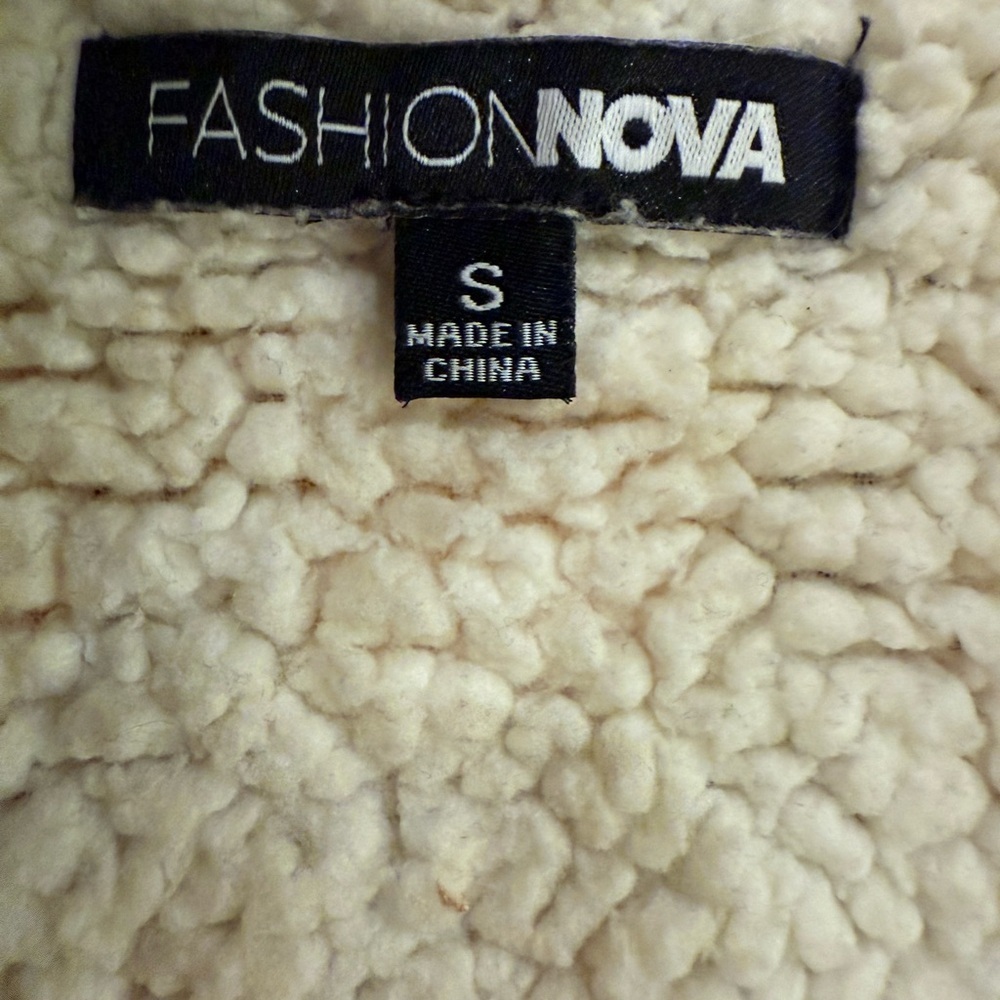 Fashion Nova Yellow and Black Plaid Utility Hooded Fleece Jacket/Shacket - Picture 9 of 9